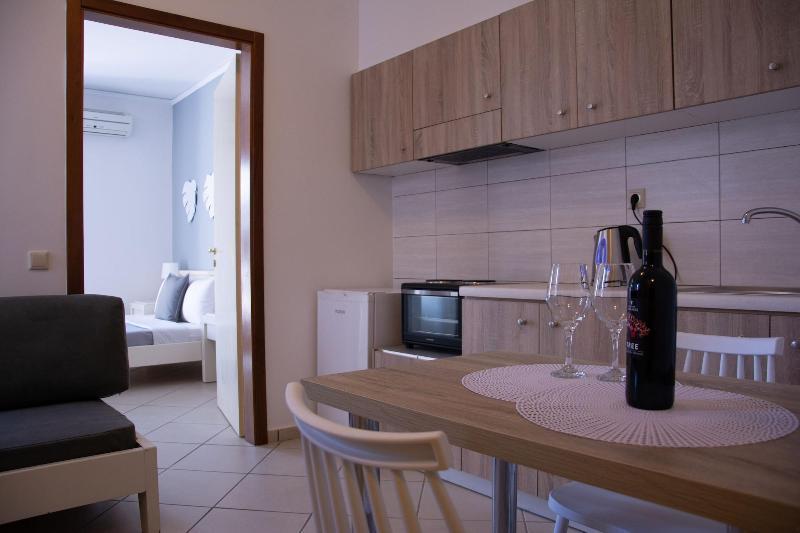 Horizon Apartments Платаньяс Экстерьер фото